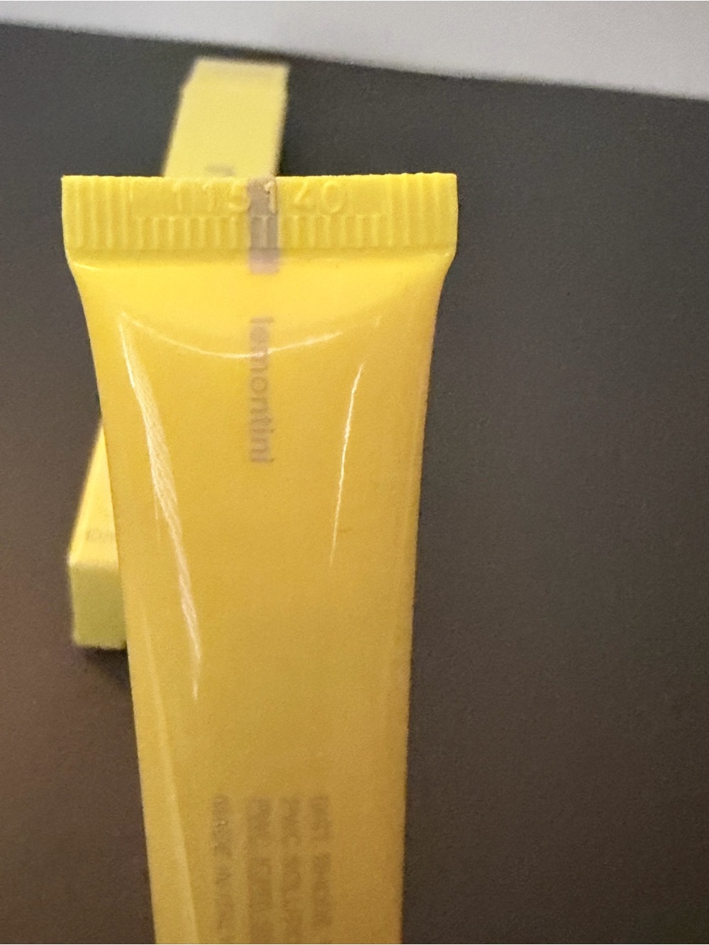 Rhode Lemontini Limited Edition Peptide Lip Tint - Picture 8 of 8